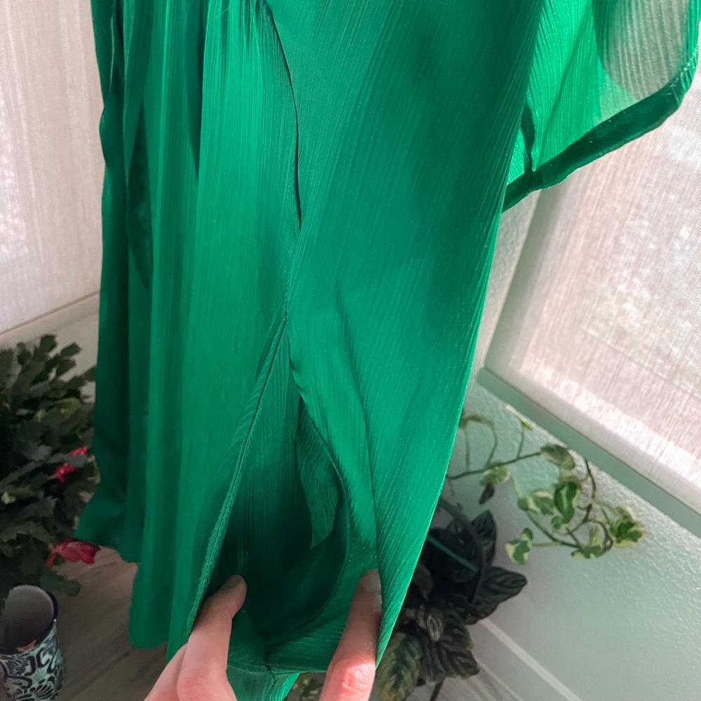 Zara dress - Bright green silky mid length - Picture 4 of 5